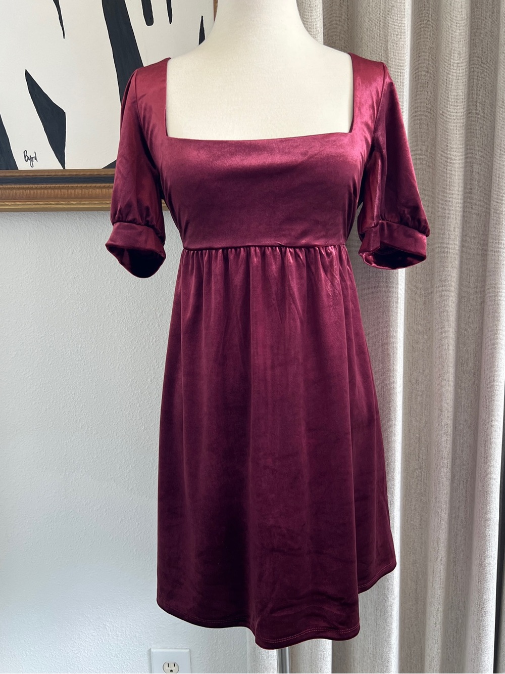 Mi Ami Burgundy Red Velvet Babydoll Dress Semiformal Graduation Women's Medium